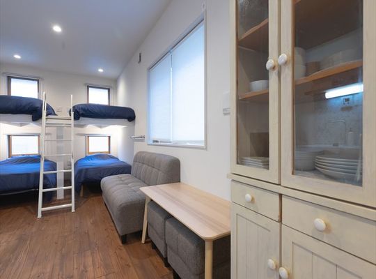 Room with loft bed