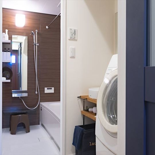 浴室と洗面スペース